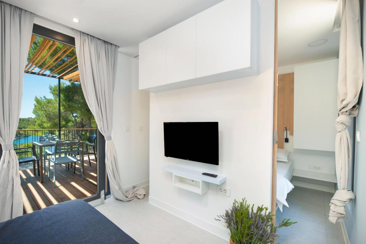 Kamp Vira Mobile Homes Hvar Town Exterior photo