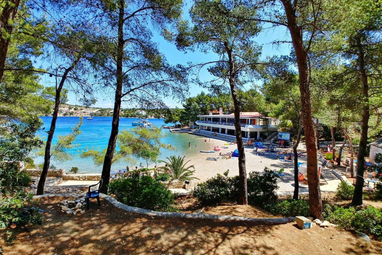 Kamp Vira Mobile Homes Hvar Town Exterior photo