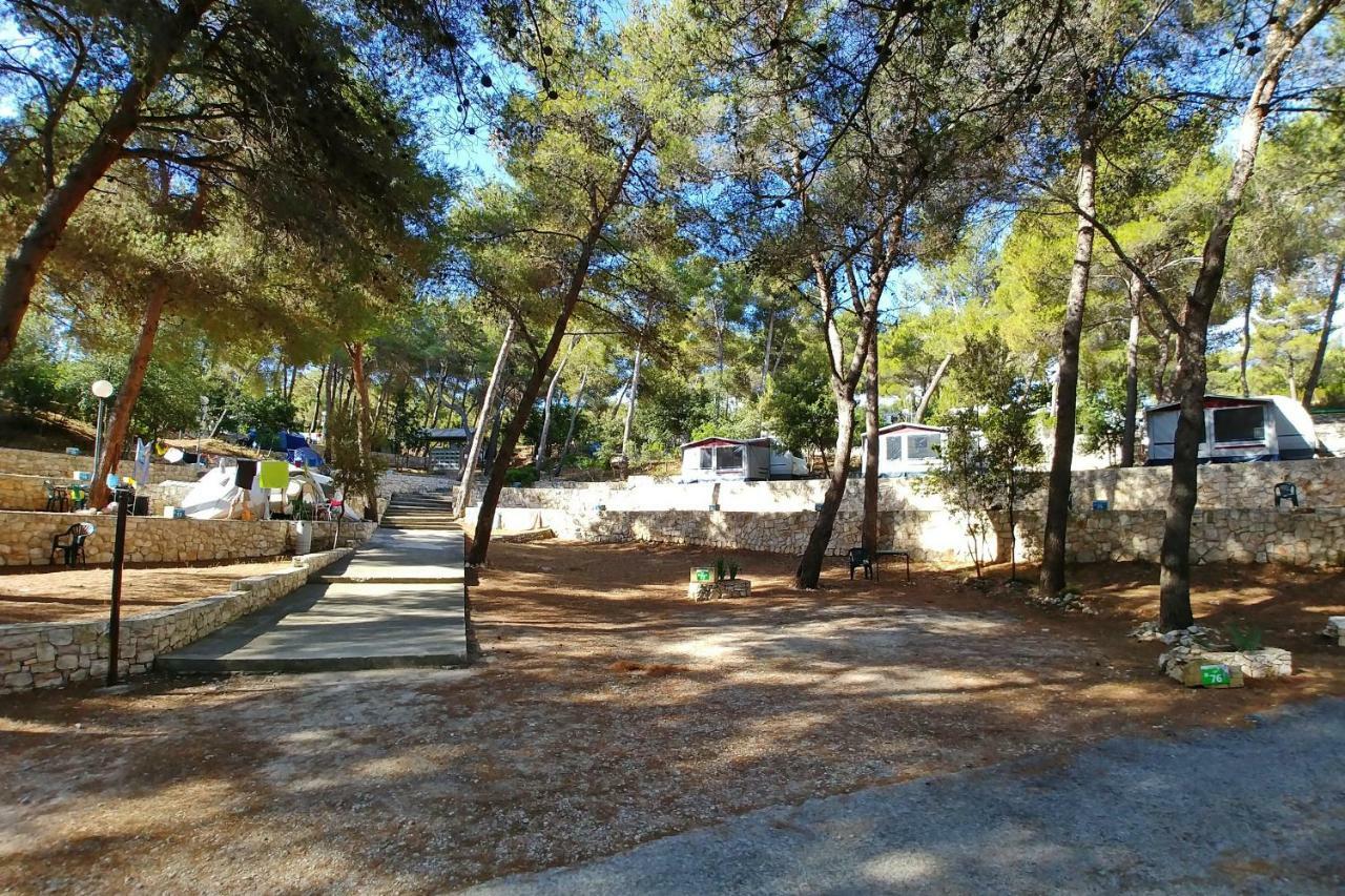 Kamp Vira Mobile Homes Hvar Town Exterior photo